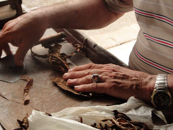 Szivarsodrás Kubában